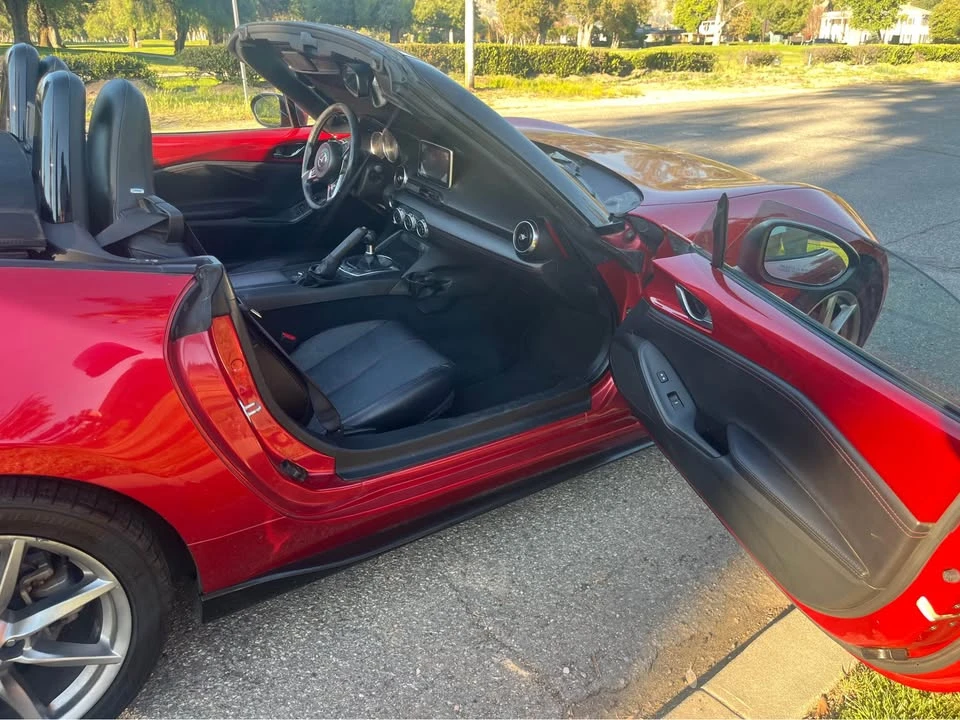 2017 Mazda ND MX-5 Miata - Image 3 of 11