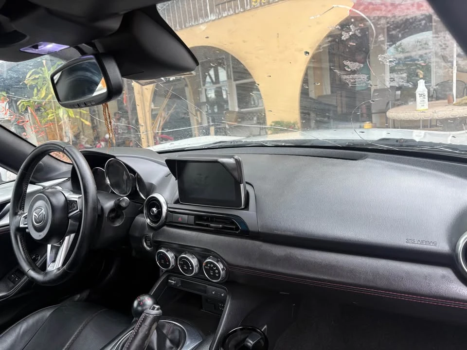 2017 Mazda ND MX-5 Miata - Image 5 of 13