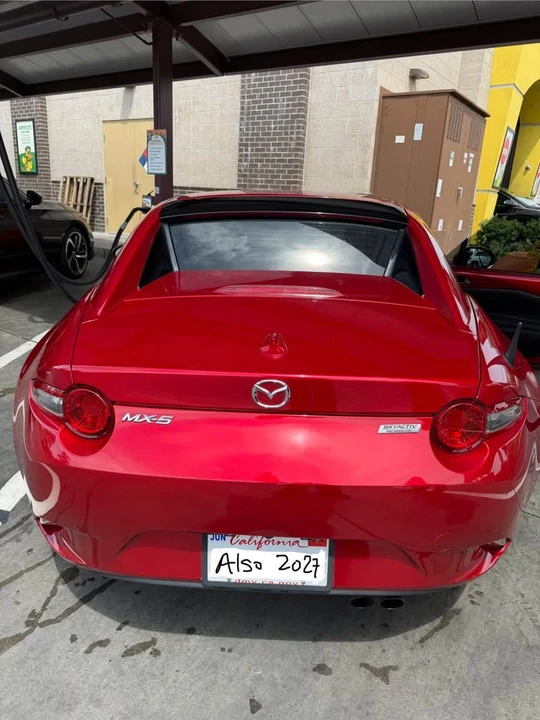 2017 Mazda ND MX-5 Miata - Image 4 of 11