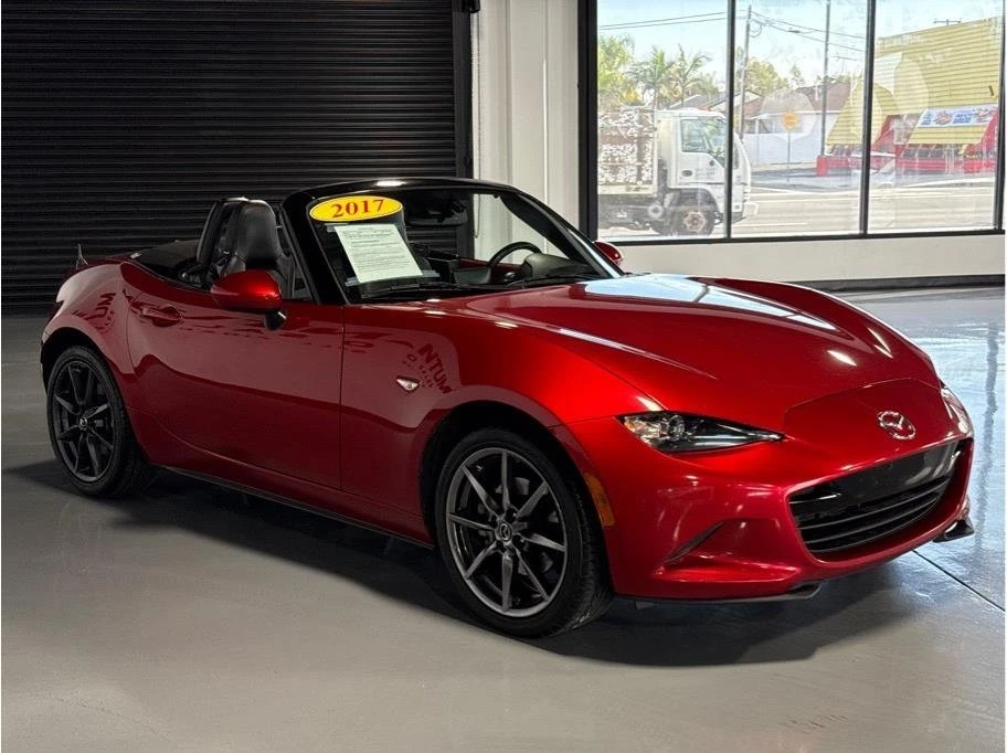 2017 Mazda ND MX-5 Miata - Image 2 of 15