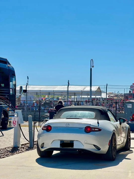 2017 Mazda ND MX-5 Miata - Image 6 of 7