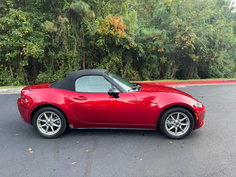 2017 Mazda ND MX-5 Miata - Image 6 of 17