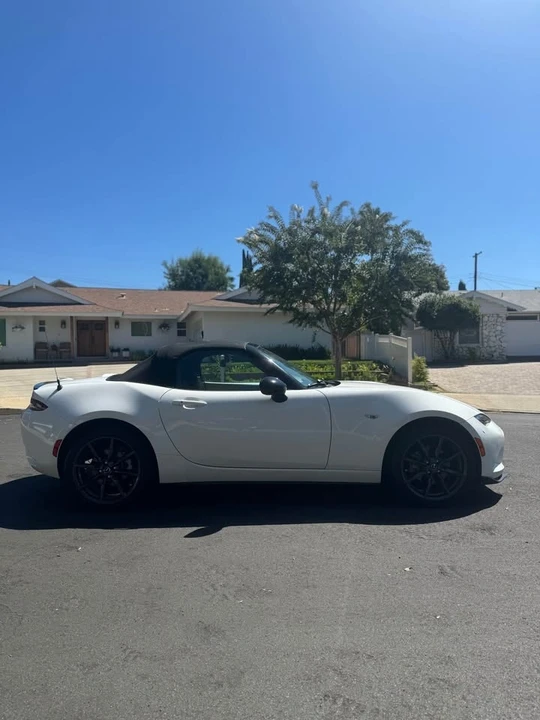2017 Mazda ND MX-5 Miata - Image 7 of 10