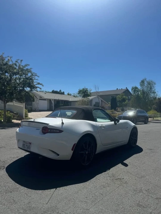 2017 Mazda ND MX-5 Miata - Image 6 of 10
