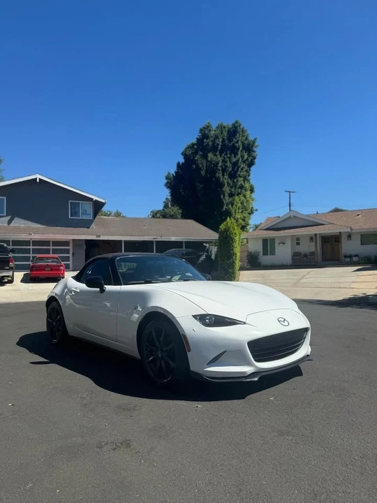 2017 Mazda ND MX-5 Miata - Image 8 of 10