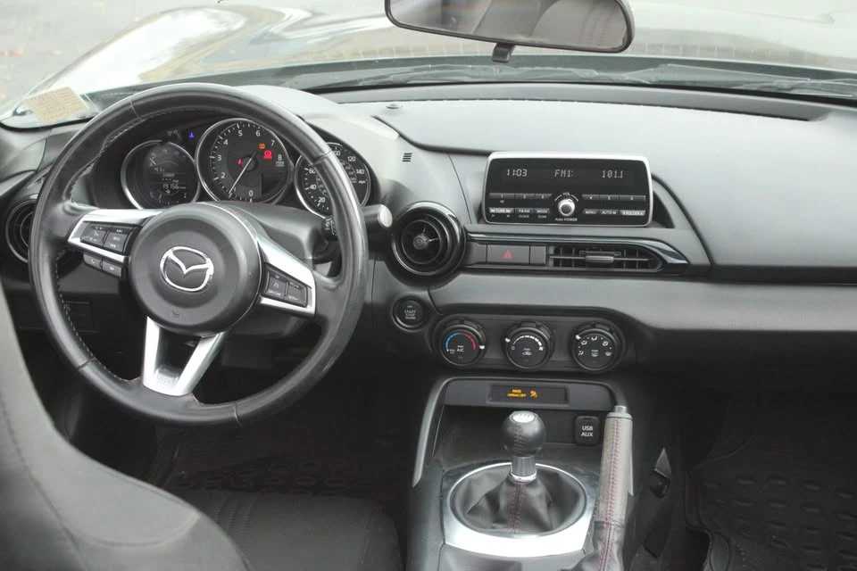 2017 Mazda ND MX-5 Miata - Image 4 of 7