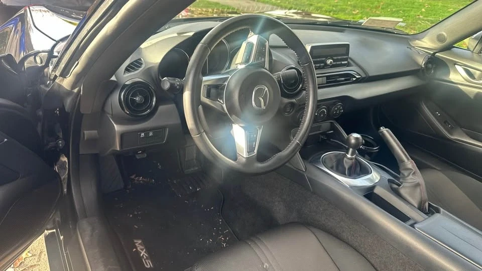 2017 Mazda ND MX-5 Miata - Image 3 of 4