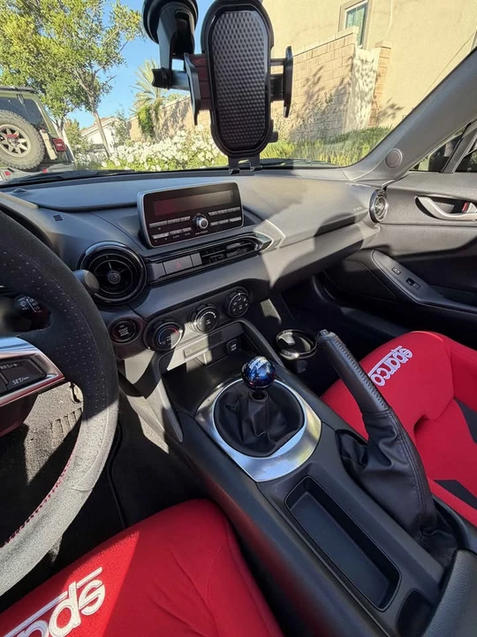2017 Mazda ND MX-5 Miata - Image 5 of 15