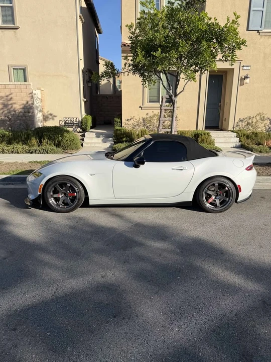 2017 Mazda ND MX-5 Miata - Image 13 of 15