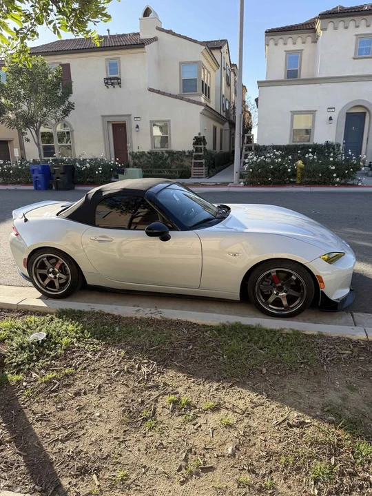 2017 Mazda ND MX-5 Miata - Image 11 of 15