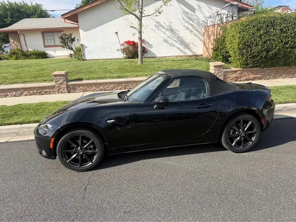 2017 Mazda ND MX-5 Miata - Image 6 of 11