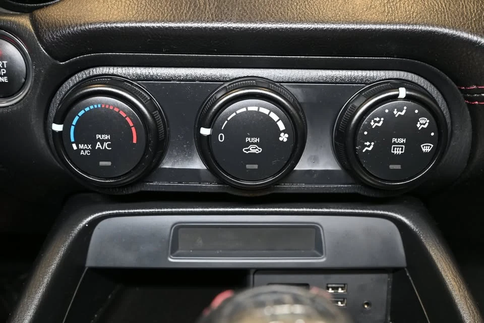 2017 Mazda ND MX-5 Miata - Image 13 of 18