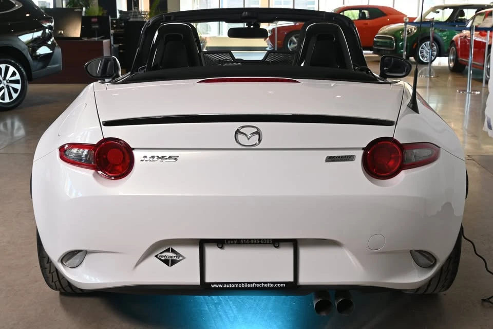 2017 Mazda ND MX-5 Miata - Image 8 of 18