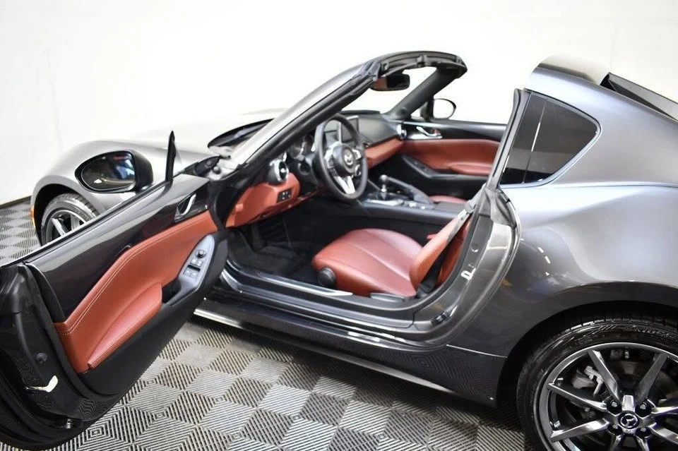 2017 Mazda ND MX-5 Miata - Image 16 of 19