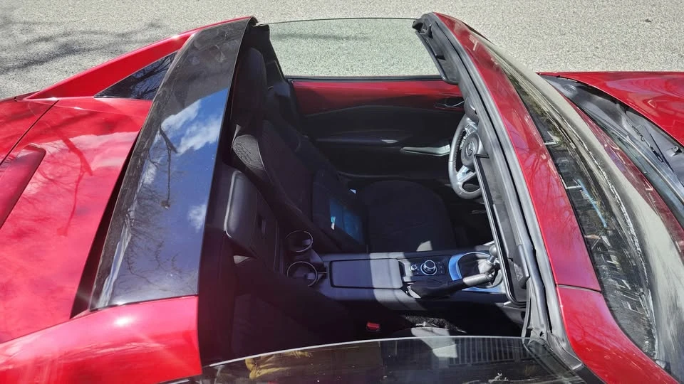 2017 Mazda ND MX-5 Miata - Image 16 of 17