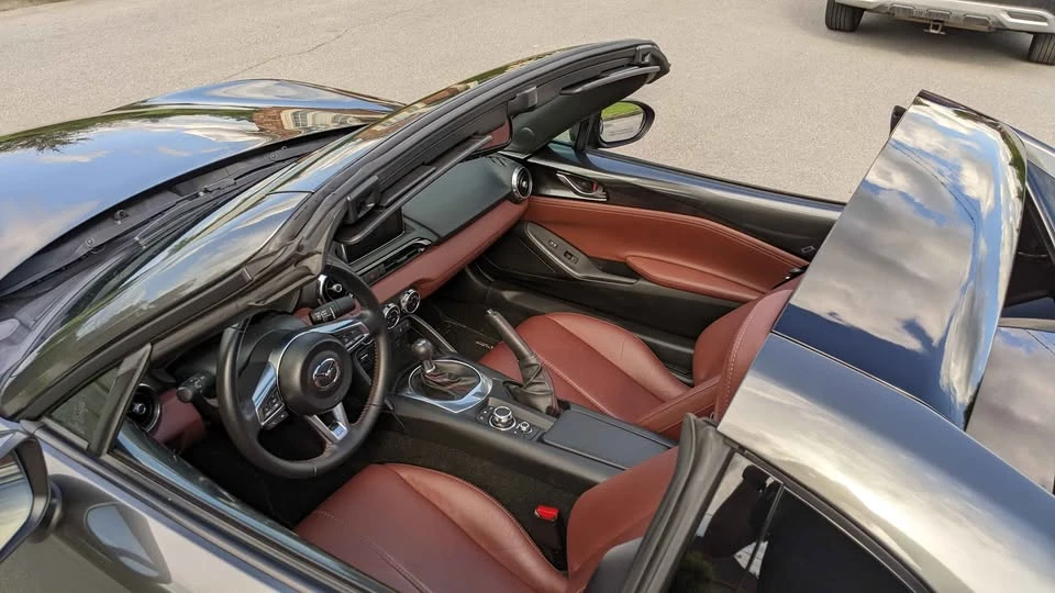 2017 Mazda ND MX-5 Miata - Image 11 of 13