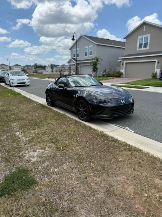 2017 Mazda ND MX-5 Miata - Image 4 of 9
