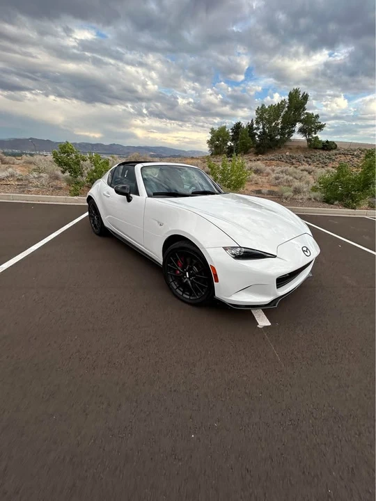 2017 Mazda ND MX-5 Miata - Image 3 of 8