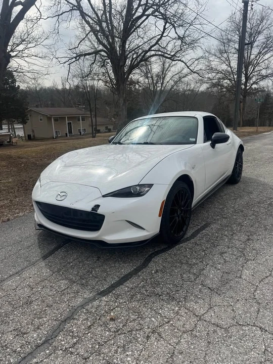 2017 Mazda ND MX-5 Miata - Image 5 of 11