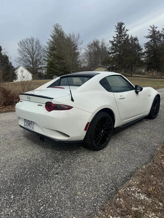 2017 Mazda ND MX-5 Miata - Image 3 of 11