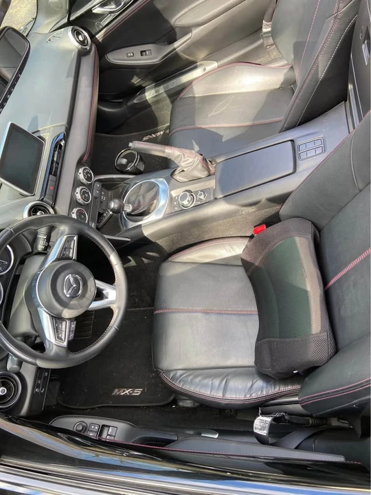 2017 Mazda ND MX-5 Miata - Image 2 of 8
