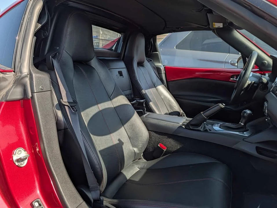 2017 Mazda ND MX-5 Miata - Image 8 of 11