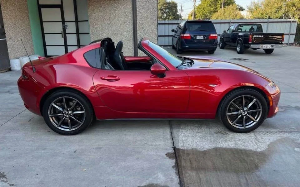 2017 Mazda ND MX-5 Miata - Image 3 of 3