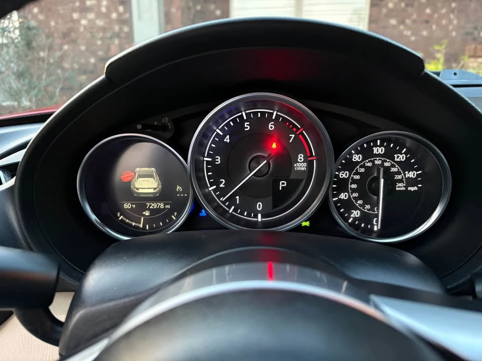 2017 Mazda ND MX-5 Miata - Image 5 of 8