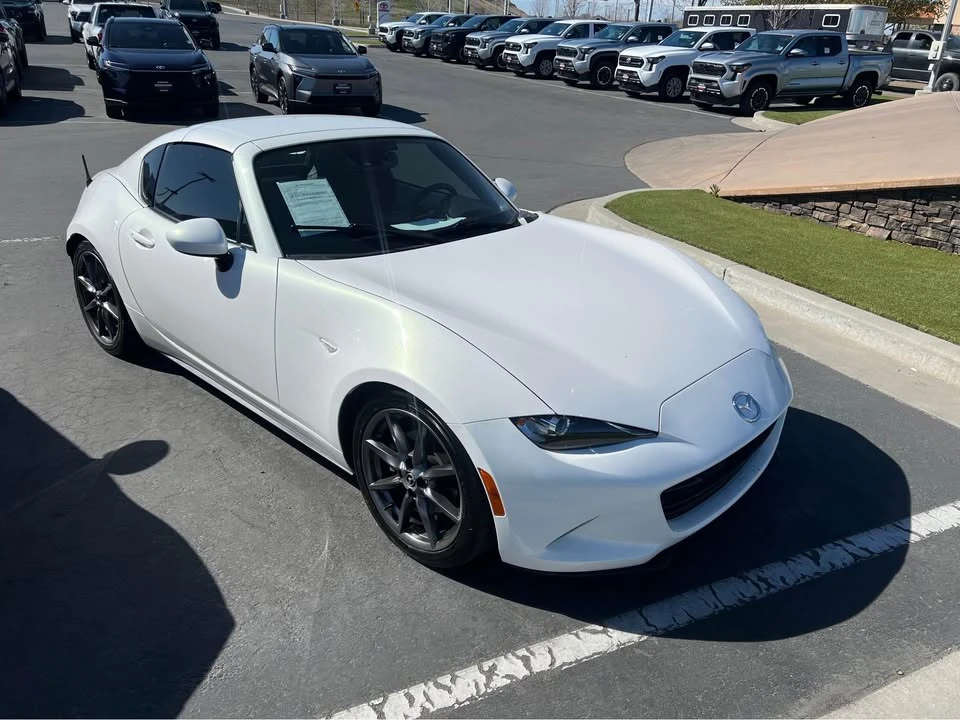 2017 Mazda ND MX-5 Miata - Image 4 of 6
