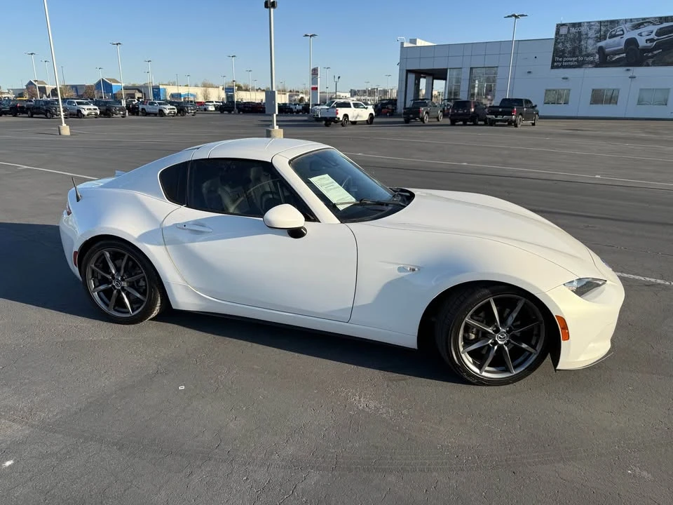 2017 Mazda ND MX-5 Miata - Image 6 of 7