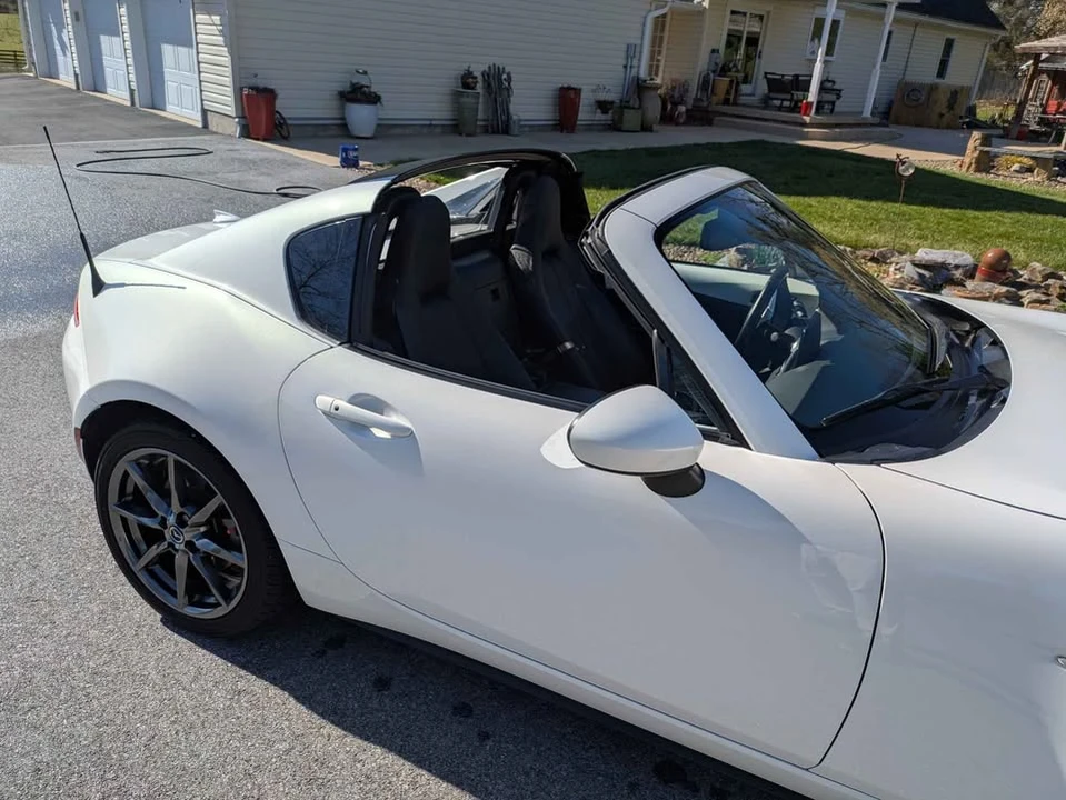 2017 Mazda ND MX-5 Miata - Image 9 of 13