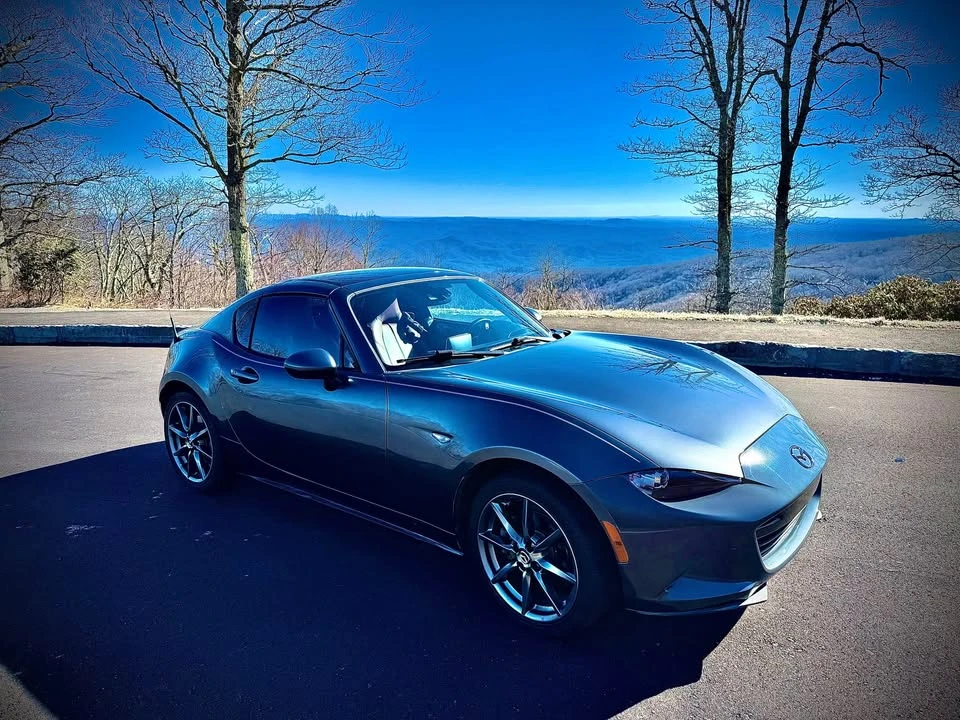 2017 Mazda ND MX-5 Miata - Image 2 of 19