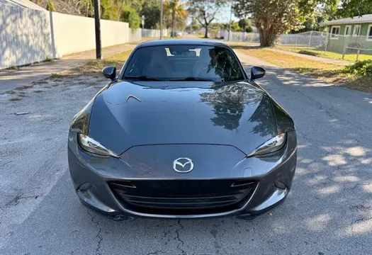 2017 Mazda MX-5 Miata RF Launch Edition SV