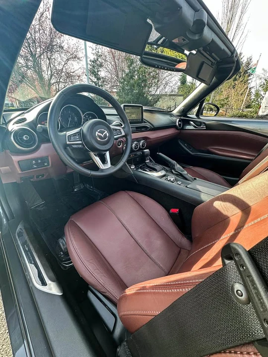 2017 Mazda ND MX-5 Miata - Image 8 of 16