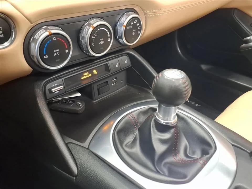 2017 Mazda ND MX-5 Miata - Image 9 of 11