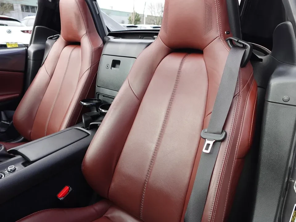 2017 Mazda ND MX-5 Miata - Image 7 of 10