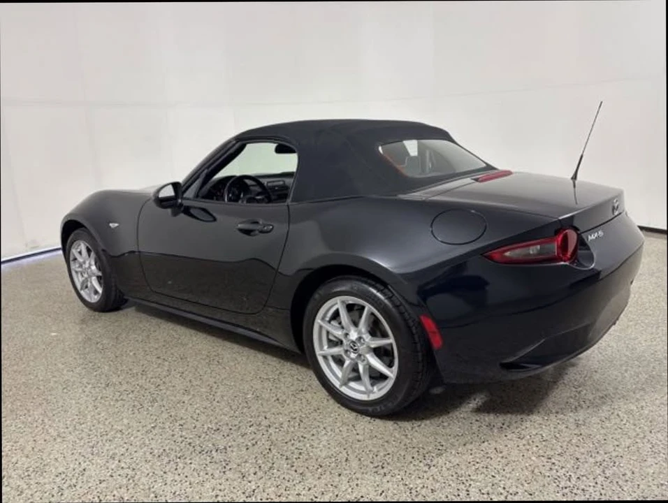 2017 Mazda ND MX-5 Miata - Image 8 of 19