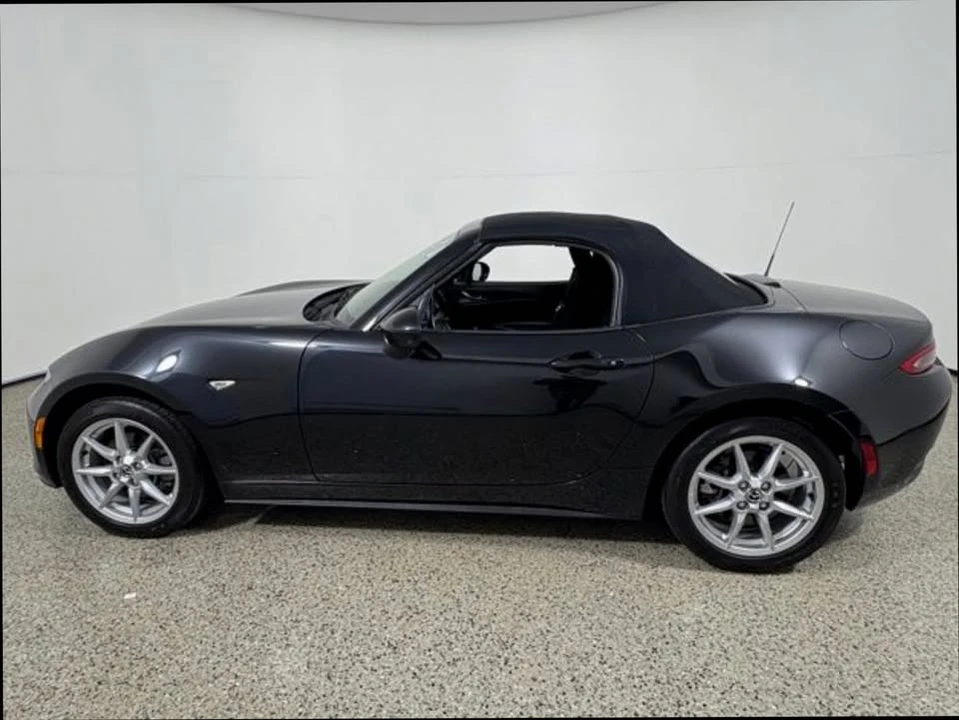 2017 Mazda ND MX-5 Miata - Image 9 of 19