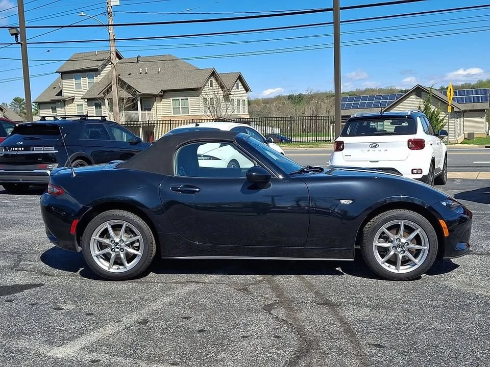 2017 Mazda ND MX-5 Miata - Image 7 of 20