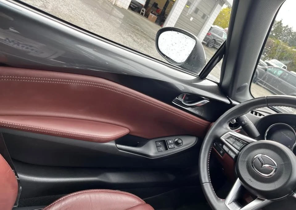 2017 Mazda ND MX-5 Miata - Image 17 of 20