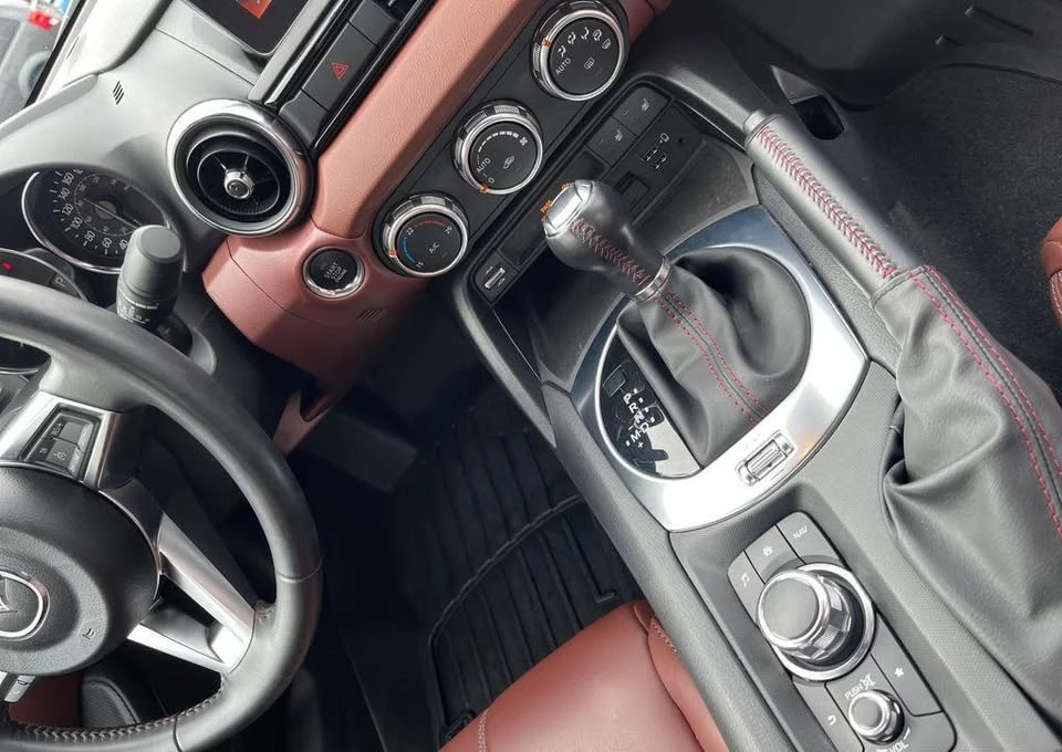 2017 Mazda ND MX-5 Miata - Image 18 of 20