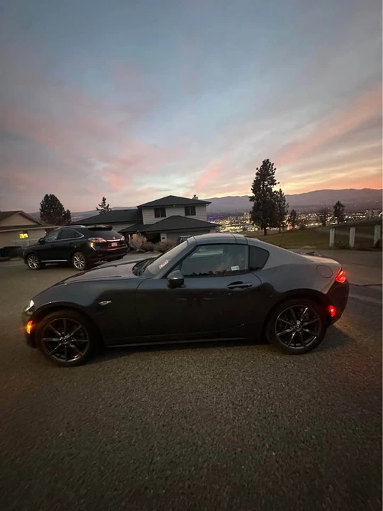 2017 Mazda ND MX-5 Miata - Image 2 of 8