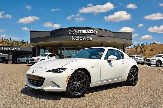 2017 Mazda MX-5 RF GS