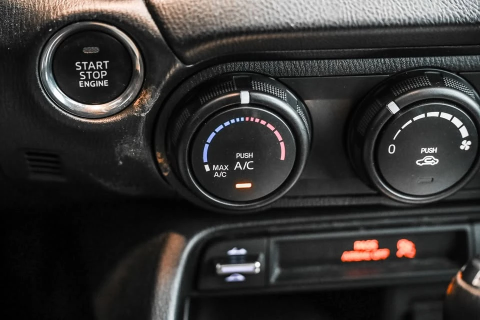 2017 Mazda ND MX-5 Miata - Image 16 of 19