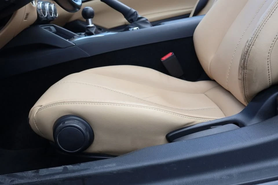 2017 Mazda ND MX-5 Miata - Image 12 of 20