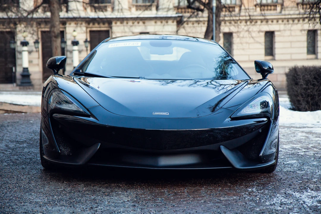 2017 McLaren 570S - Image 9 of 31