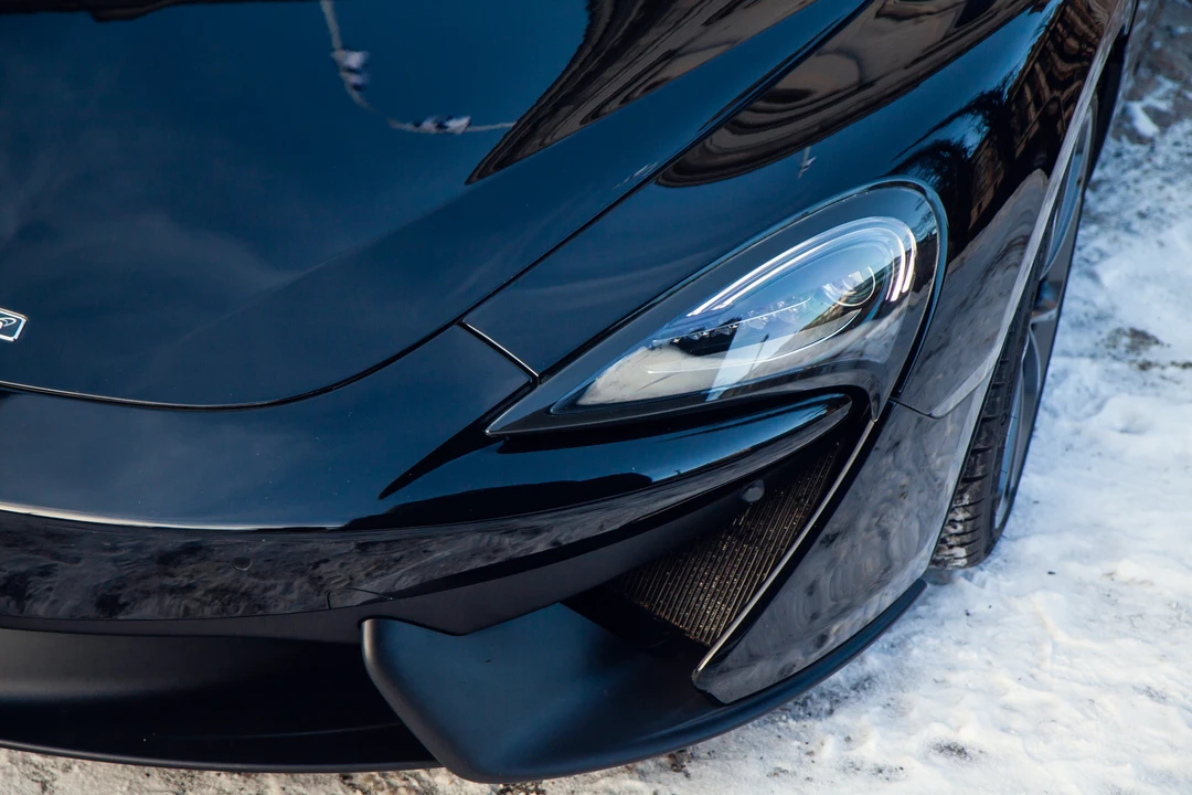 2017 McLaren 570S - Image 13 of 31