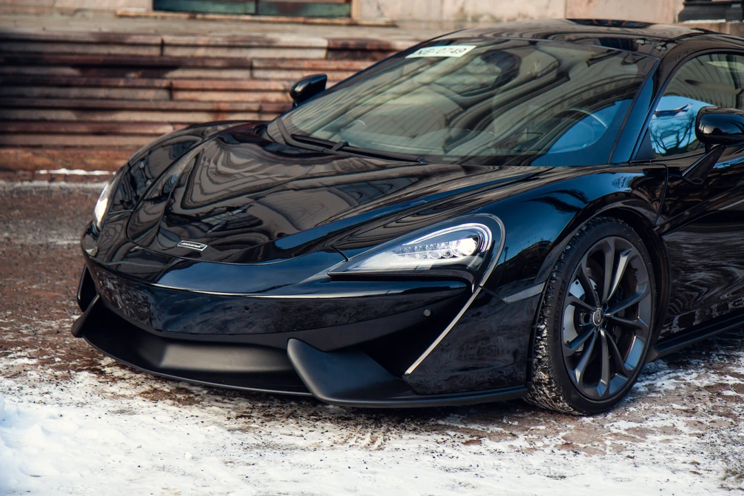 2017 McLaren 570S - Image 31 of 31