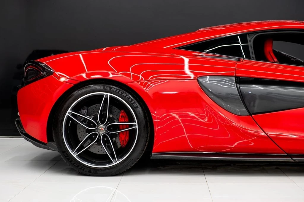 2017 McLaren 570 - Image 8 of 21