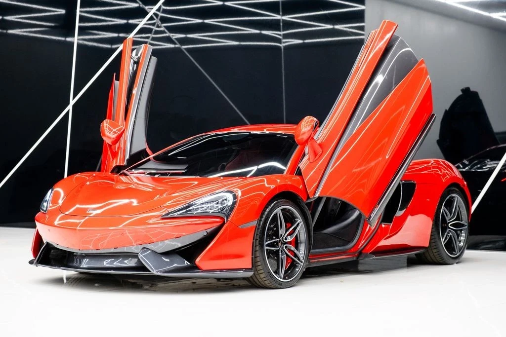 2017 McLaren 570 - Image 3 of 21